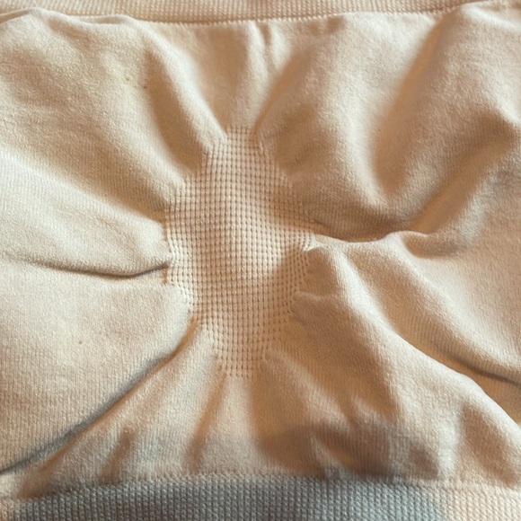 Ambrielle Beige Bandeau Bralette Size 7/L - Picture 4 of 6